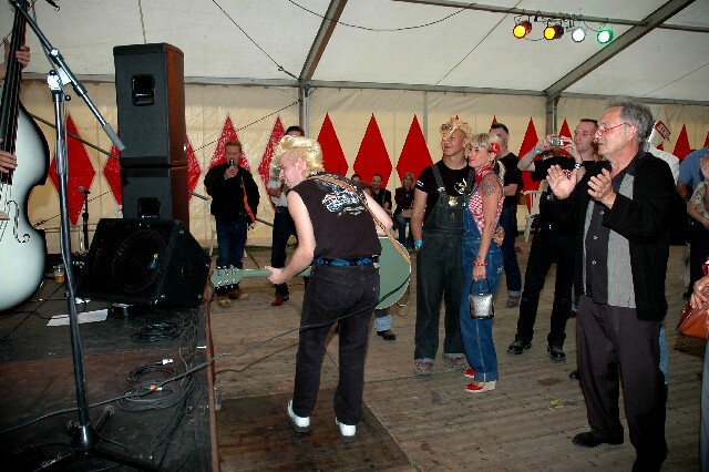 min 2007 05 06 retro rhythm 255